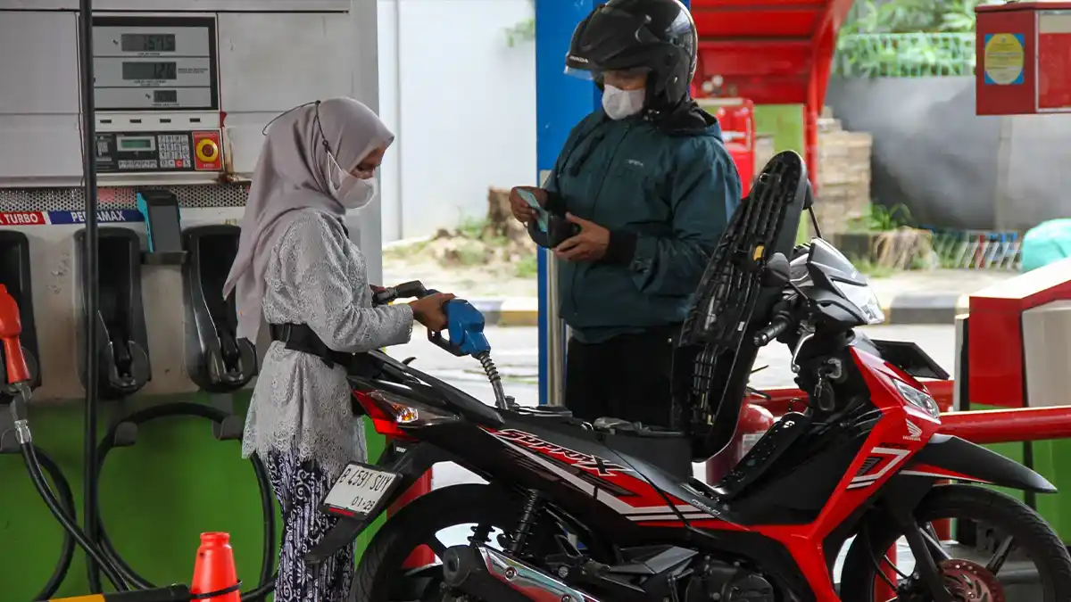 BBM Kendaraan Bermotor Kena Pajak Daerah? Begini Aturannya