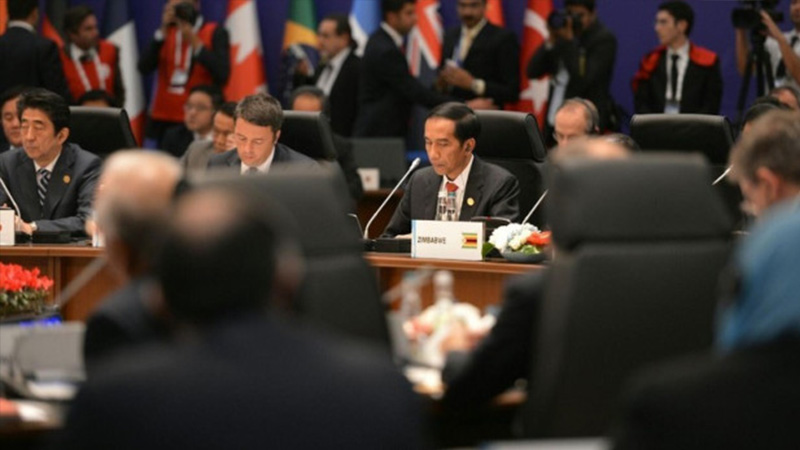 Jokowi Minta Kebijakan Proteksi Dihapus